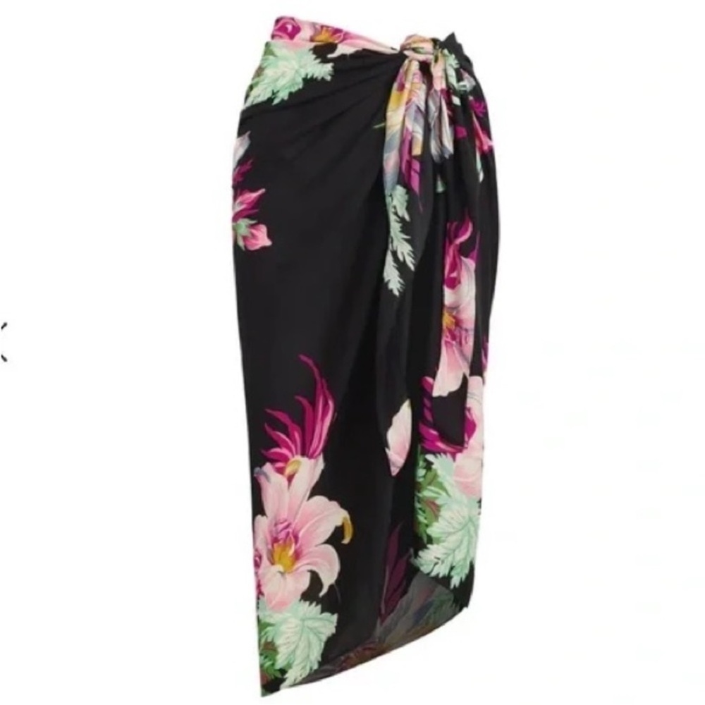 Walter Baker Paradise Sarong Grand Magnolia Floral Print-One size  NWT